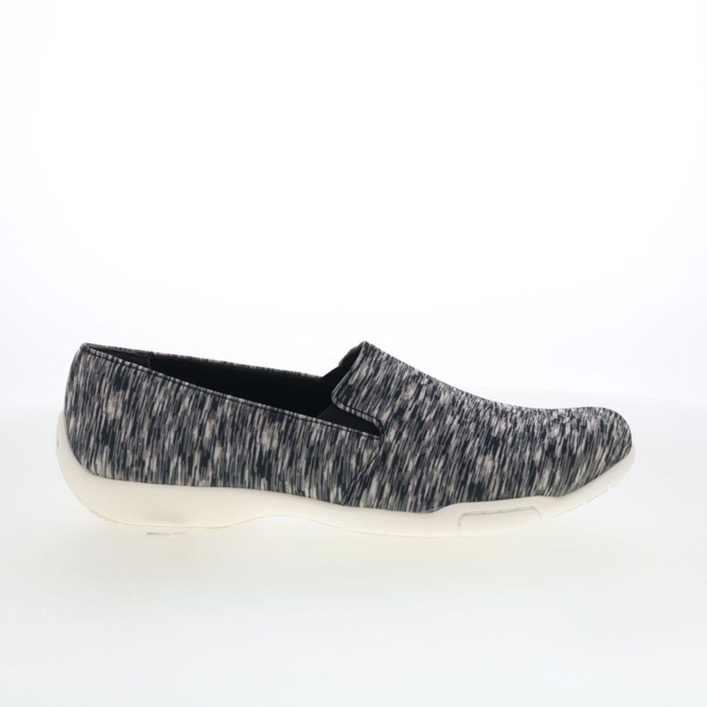 Ros Hommerson Womens Carmela Black Shoes (NWT)